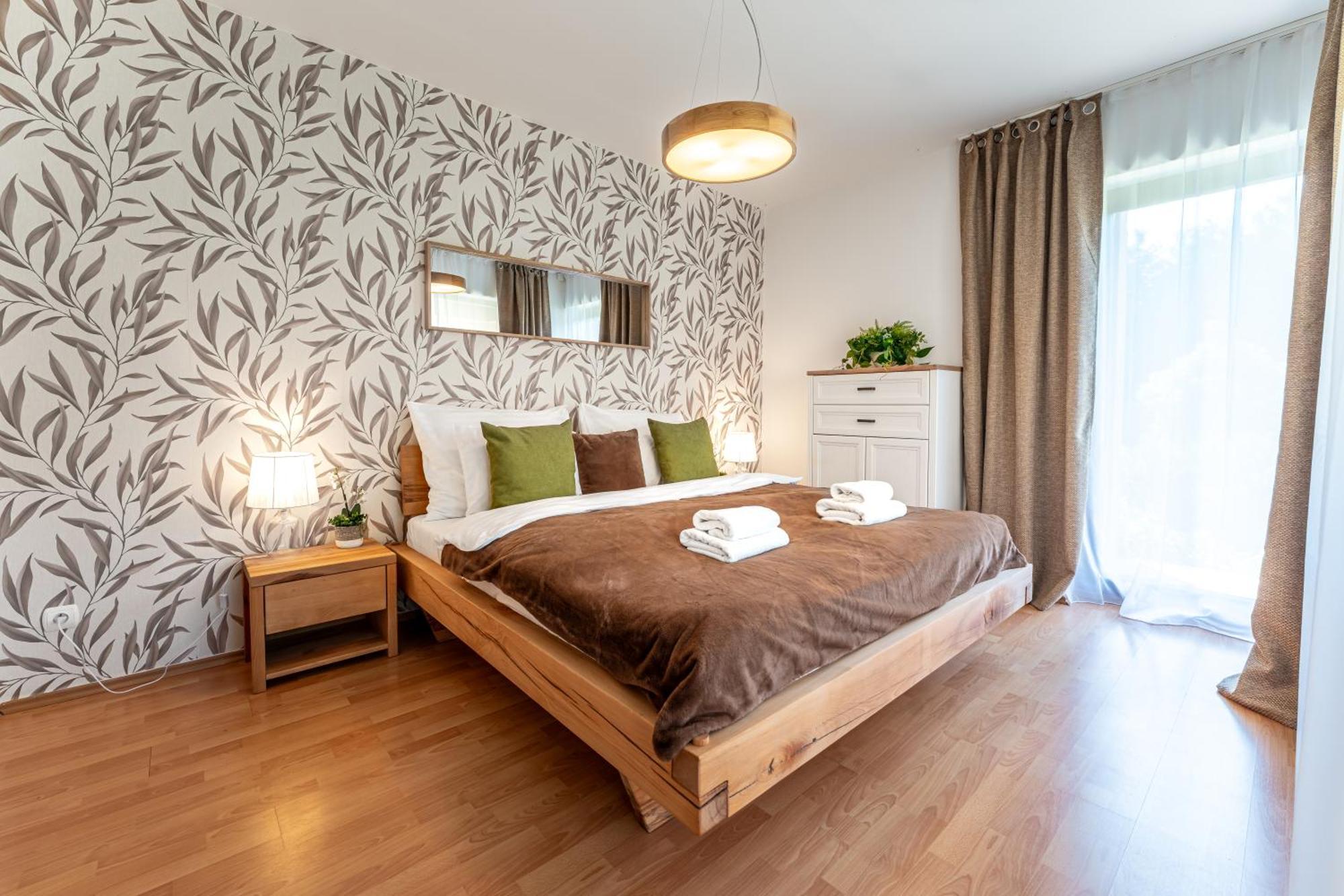 Villa With Pool & Sauna In Beer Village Velke Popovice Luaran gambar
